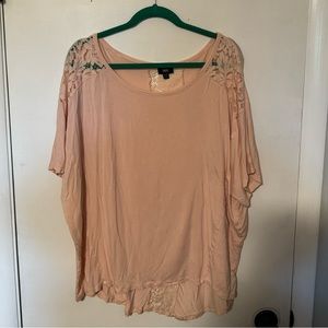 Mossimo Top Size XXL with Lace Details